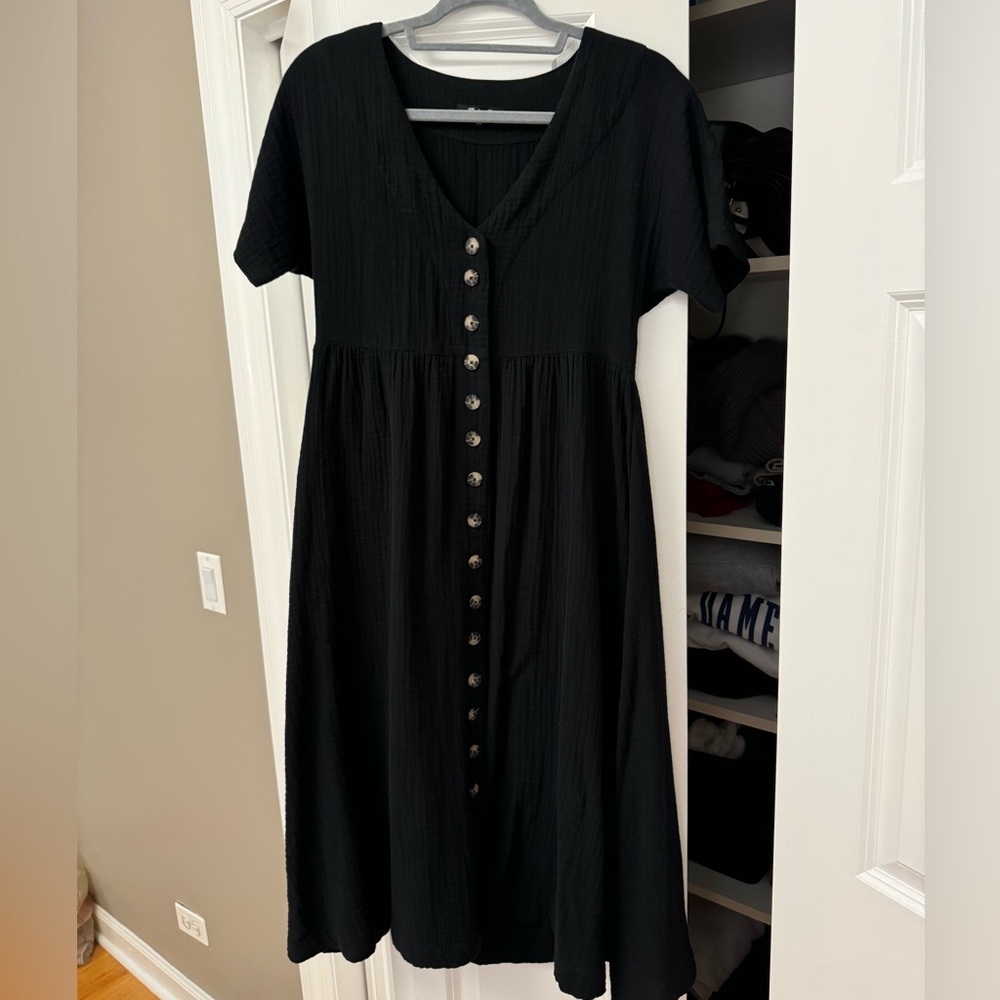 Black button front v-neck dress